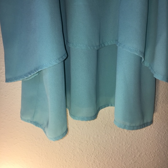 Halter Top Tank - Picture 4 of 8